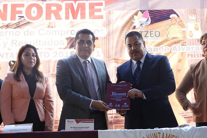 El Presidente Municipal Fernando Alvarado Rangel rindio su Primer Informe de Gobierno Municipal